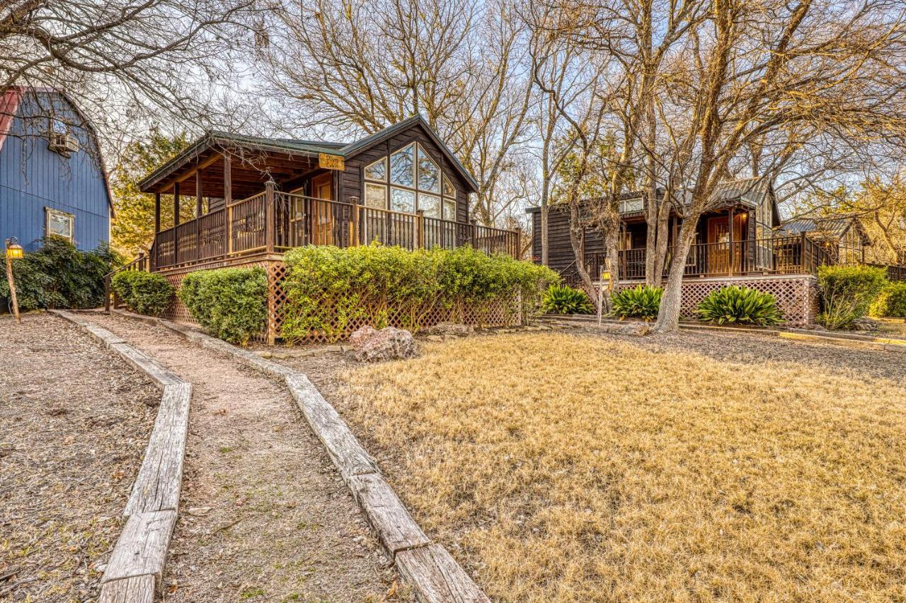 הוילה פרדריקסברג The Plum @ Mendelbaum Winery Guest Cabins מראה חיצוני תמונה