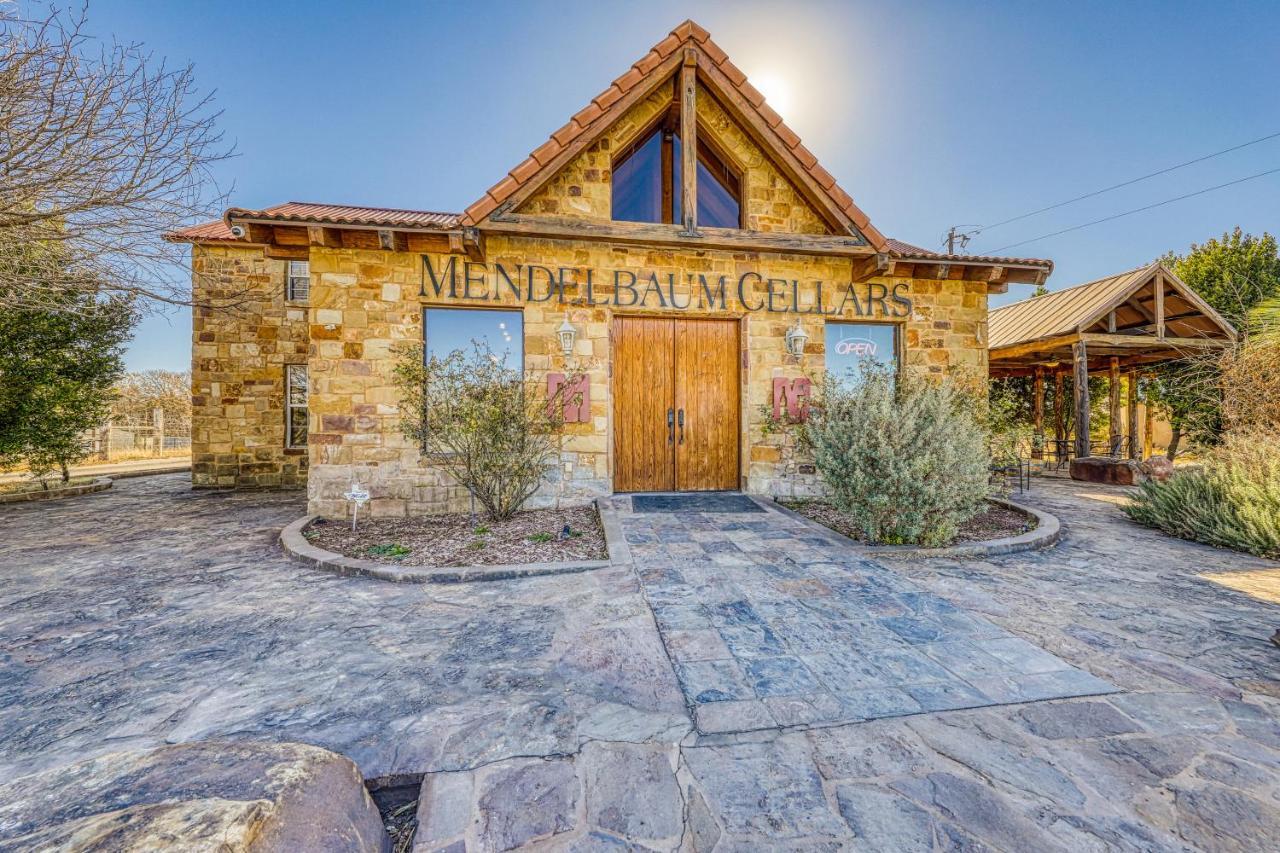 הוילה פרדריקסברג The Plum @ Mendelbaum Winery Guest Cabins מראה חיצוני תמונה
