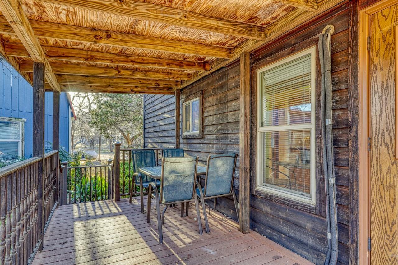 הוילה פרדריקסברג The Plum @ Mendelbaum Winery Guest Cabins מראה חיצוני תמונה