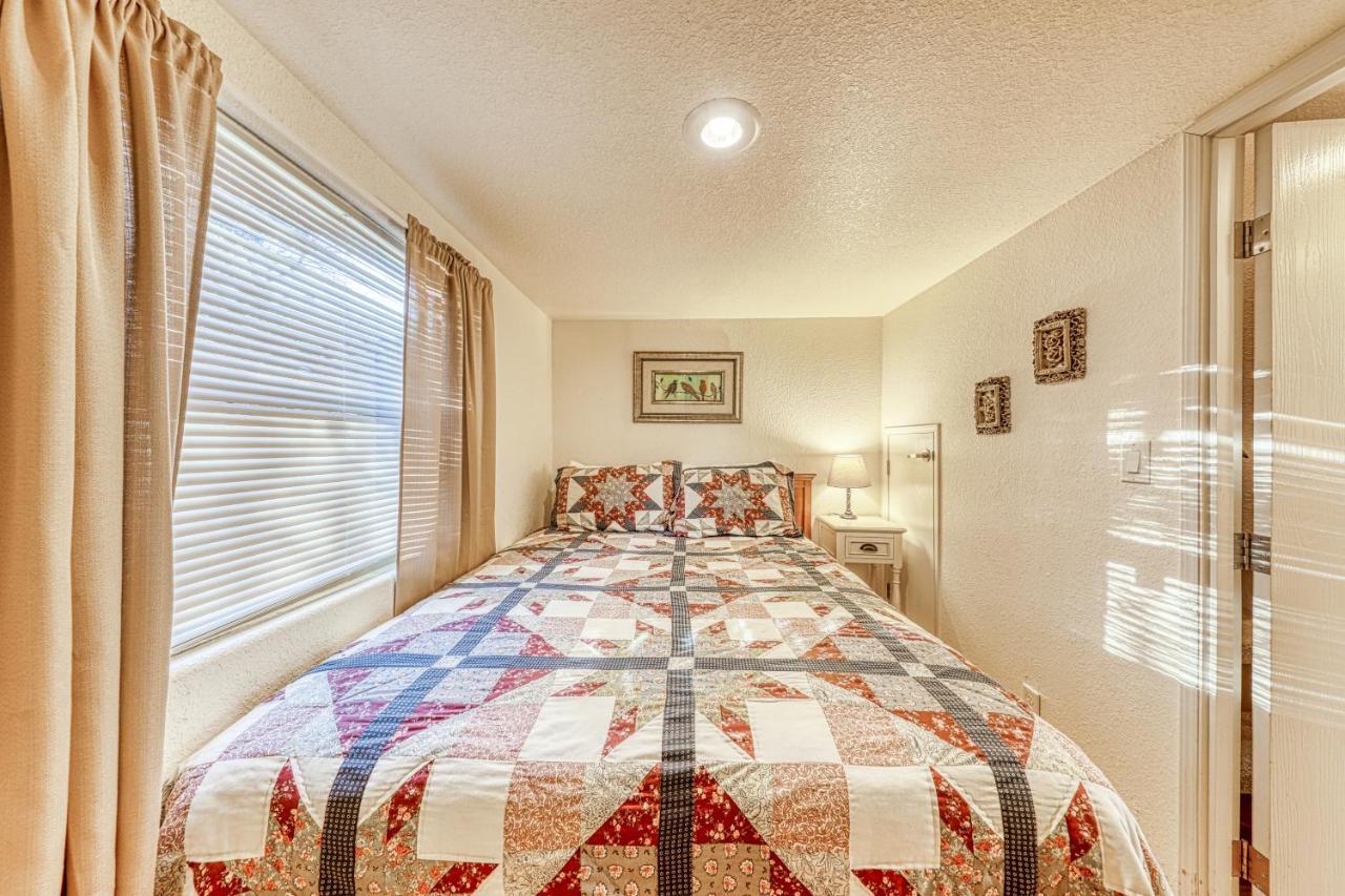 הוילה פרדריקסברג The Plum @ Mendelbaum Winery Guest Cabins מראה חיצוני תמונה